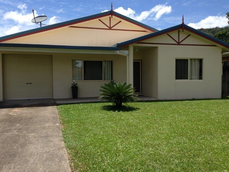 26 Forest Glen Road, Mossman QLD 4873