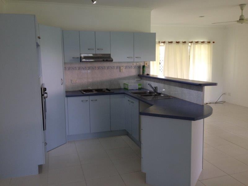 26 Forest Glen Road, Mossman QLD 4873