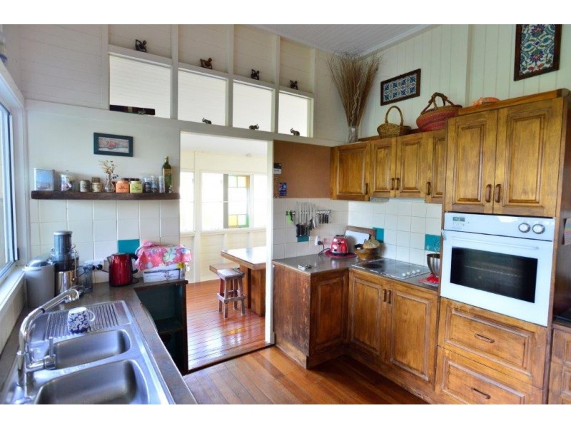 5 Jack Street, Mossman QLD 4873