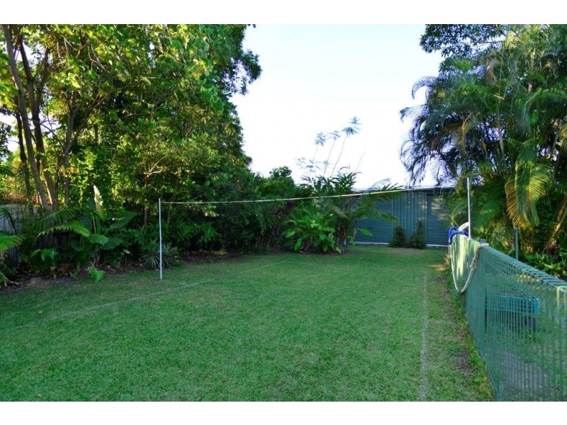 5 Jack Street, Mossman QLD 4873