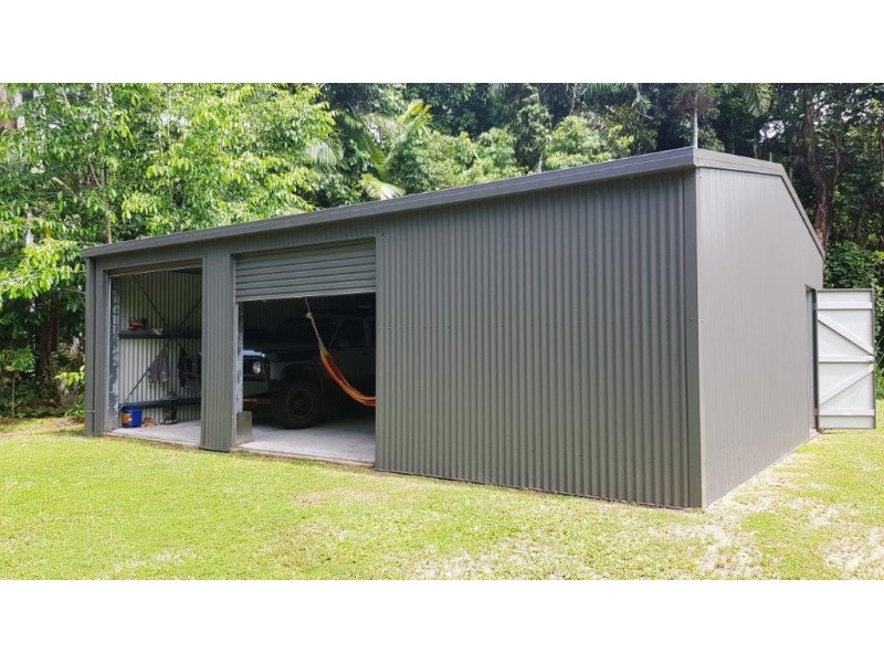 8 Cape Trib Road THORNTON BEACH, Daintree QLD 4873