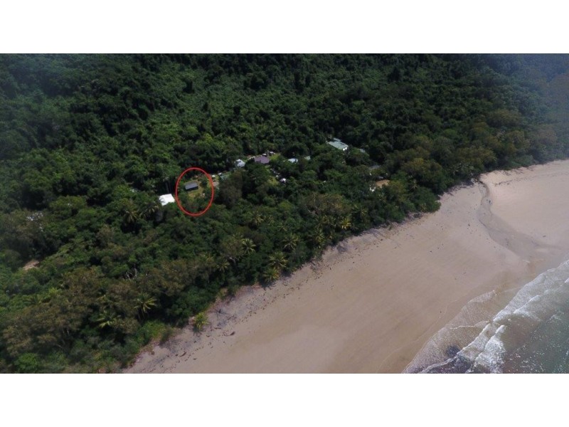 8 Cape Trib Road THORNTON BEACH, Daintree QLD 4873