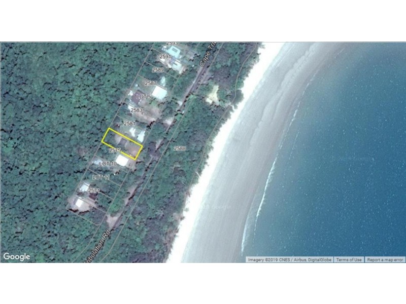8 Cape Trib Road THORNTON BEACH, Daintree QLD 4873