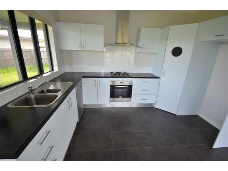 14 Dulku Close, Port Douglas QLD 4877