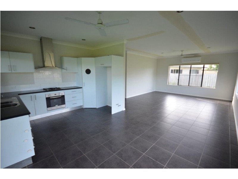 14 Dulku Close, Port Douglas QLD 4877