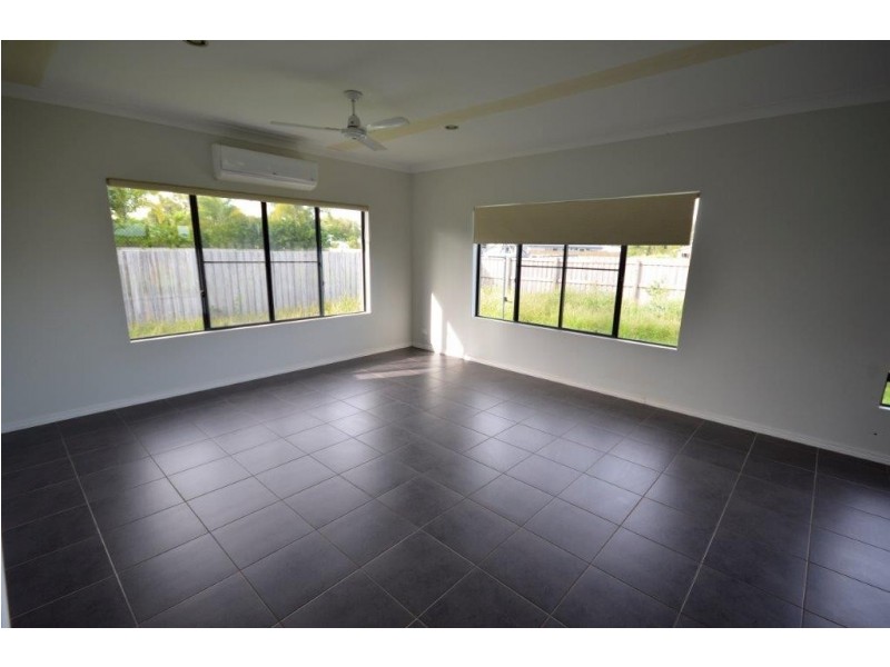 14 Dulku Close, Port Douglas QLD 4877