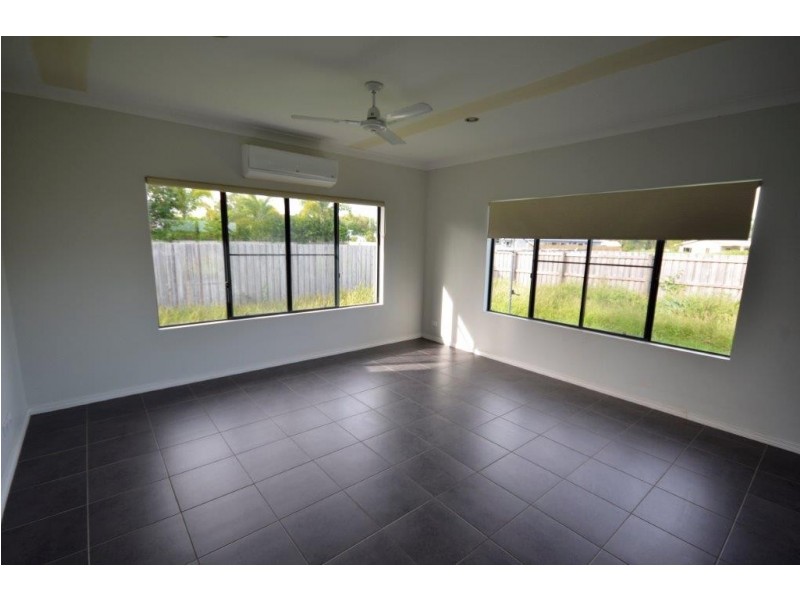 14 Dulku Close, Port Douglas QLD 4877