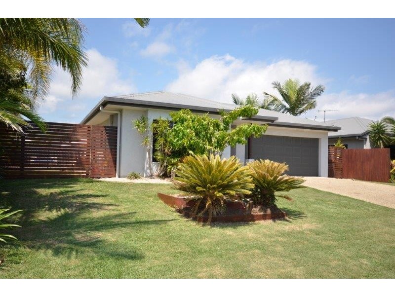 22 Oriole Street, Port Douglas QLD 4877