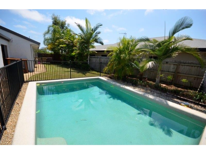 22 Oriole Street, Port Douglas QLD 4877