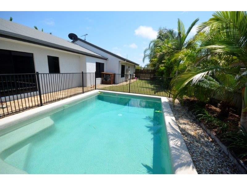 22 Oriole Street, Port Douglas QLD 4877