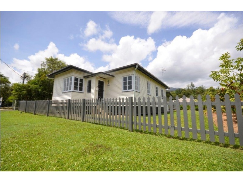 49 Pringle Street, Mossman QLD 4873