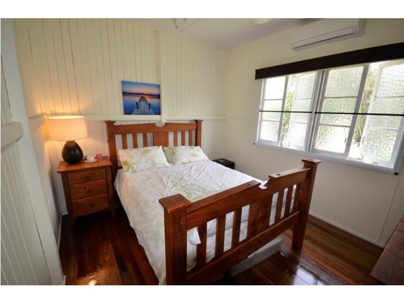 49 Pringle Street, Mossman QLD 4873