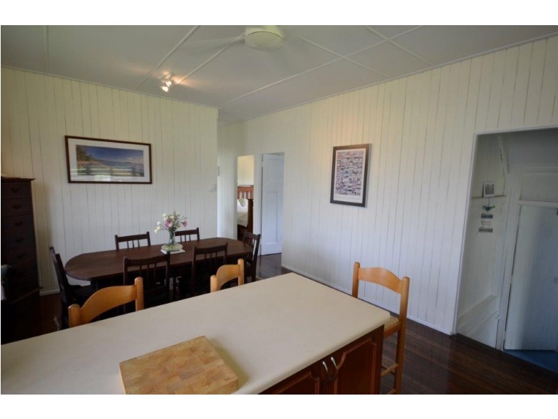 49 Pringle Street, Mossman QLD 4873
