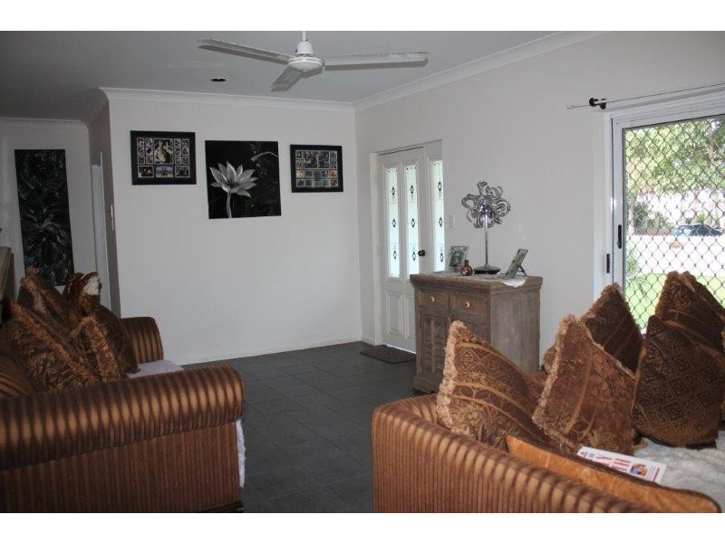 93 Bougainvilia Street, Cooya Beach QLD 4873