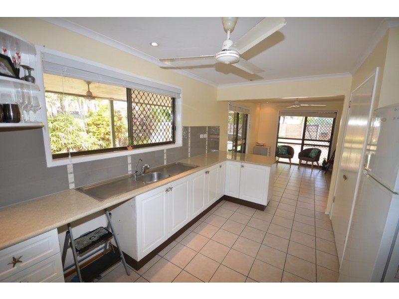 1/6 Nautilus Street, Port Douglas QLD 4877