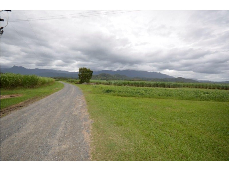 81 Bells Road, Newell QLD 4873