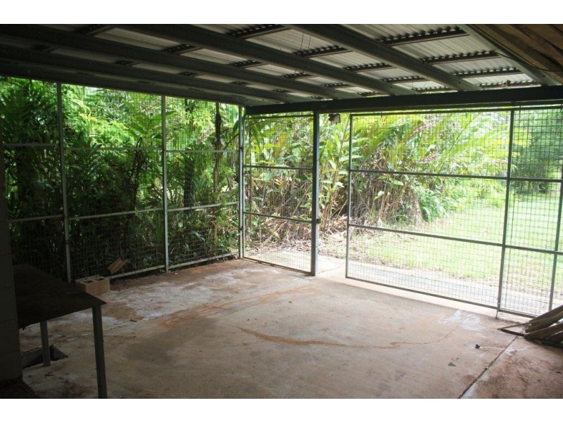 99 Rosewood Road COW BAY, Daintree QLD 4873