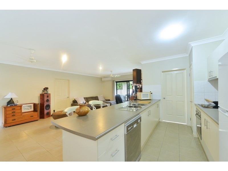 7 Forest Glen Drive, Mossman QLD 4873