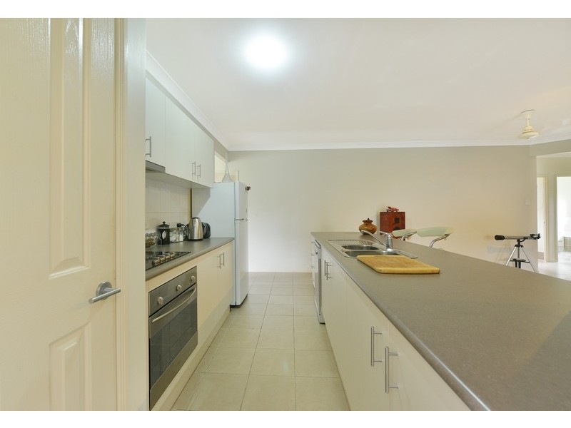 7 Forest Glen Drive, Mossman QLD 4873