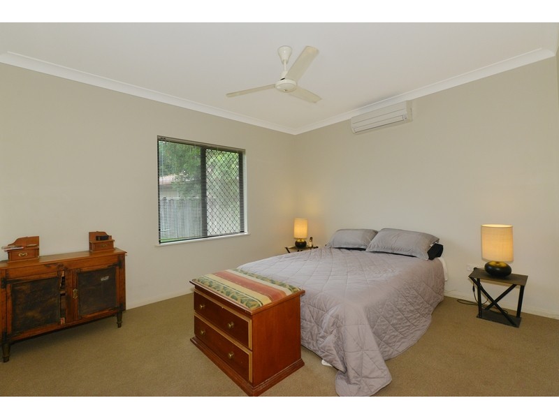 7 Forest Glen Drive, Mossman QLD 4873