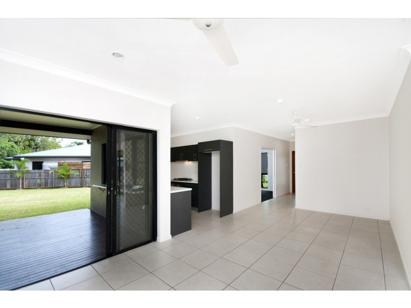 9 Dulku Close, Port Douglas QLD 4877