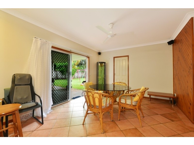 8 Shalom Close, Cooya Beach QLD 4873