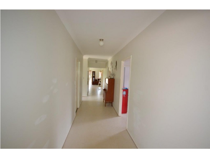 46 Riflebird Crescent, Mossman QLD 4873