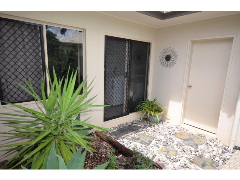 46 Riflebird Crescent, Mossman QLD 4873