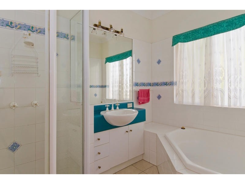 11 Ruby Close, Port Douglas QLD 4877