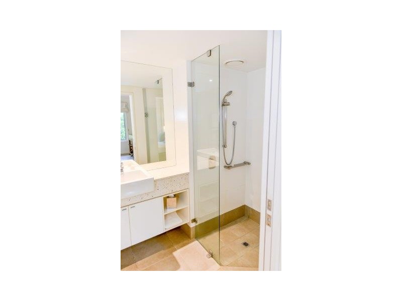 207/208 – 20 Davidson St (Peppers Beach Club), Port Douglas QLD 4877