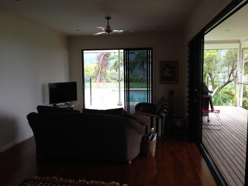 300 Mowbray River Road, Mowbray QLD 4877