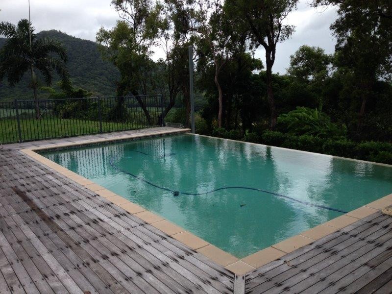 300 Mowbray River Road, Mowbray QLD 4877