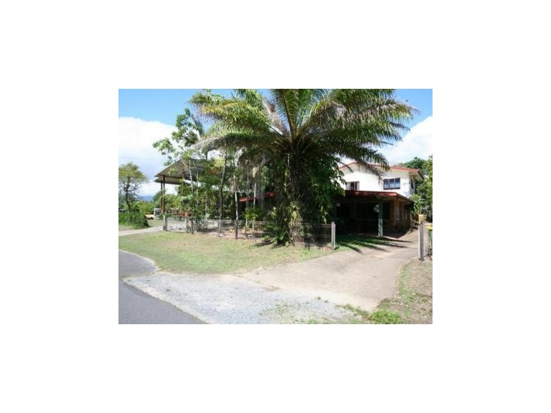 28 Marine Parade, Newell QLD 4873