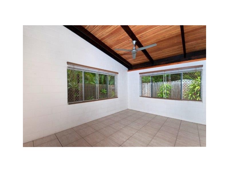 2 Sorrento Crescent, Port Douglas QLD 4877