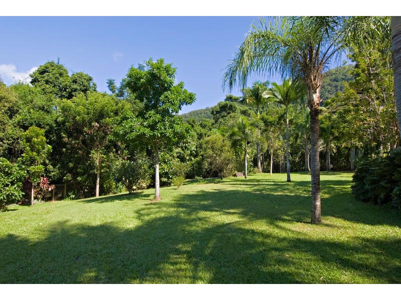 37 Grays Creek Terrace, Mowbray QLD 4877