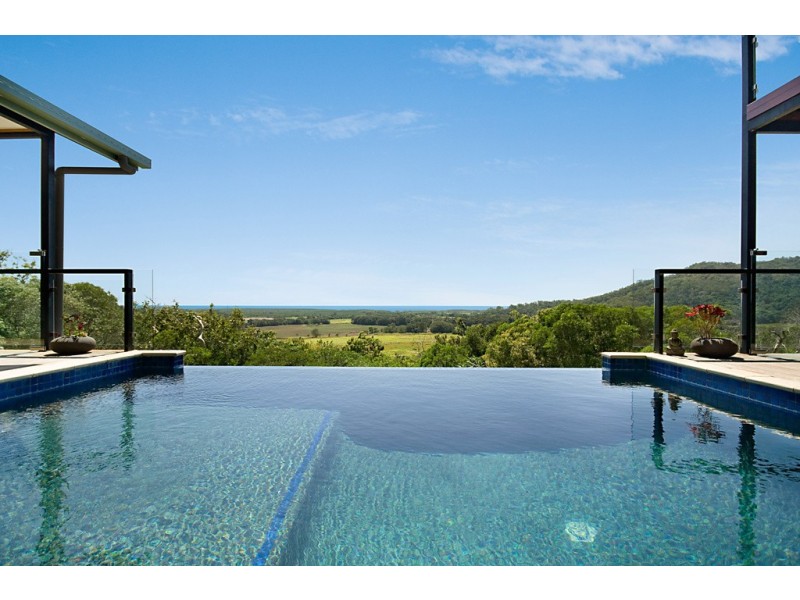 304 Mowbray River Rd, Port Douglas QLD 4877