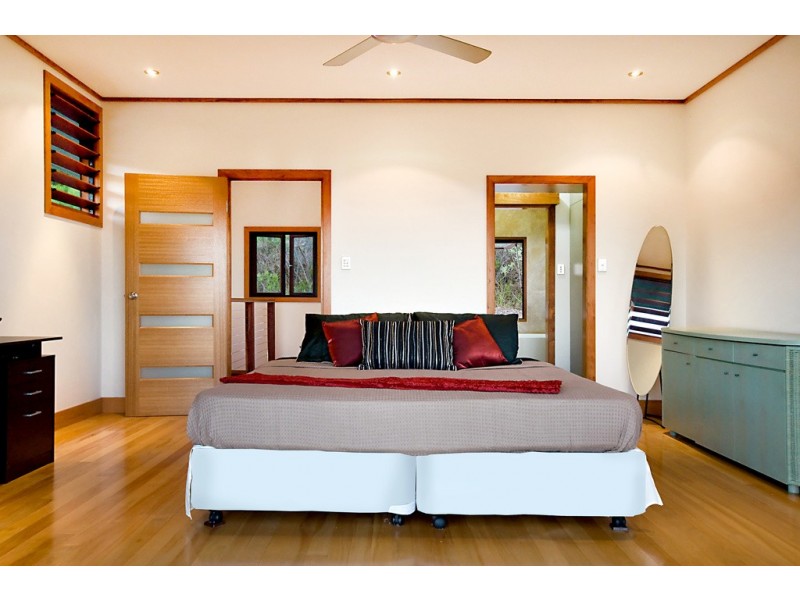 304 Mowbray River Rd, Port Douglas QLD 4877