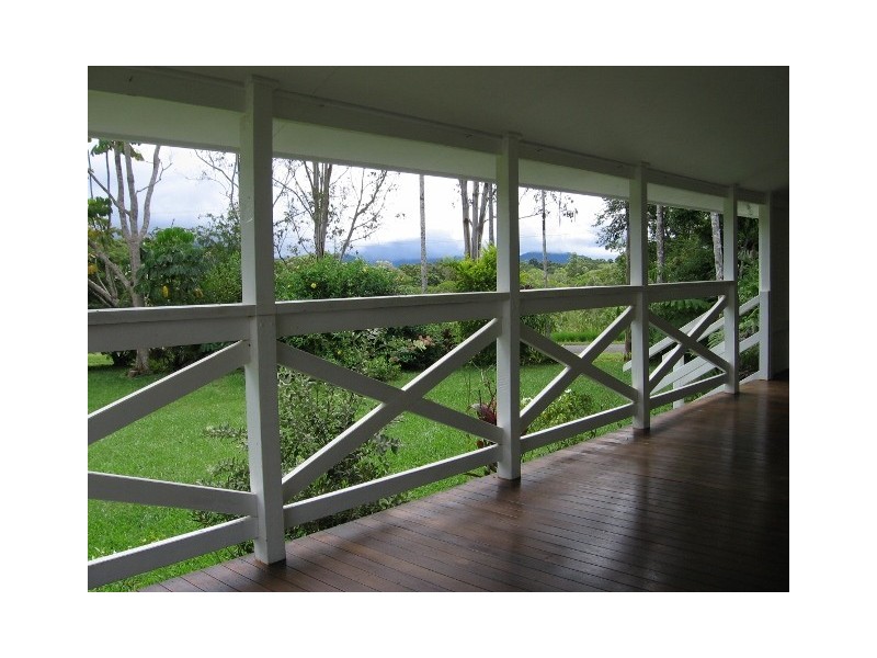 6 Salisbury Drive, Julatten QLD 4871