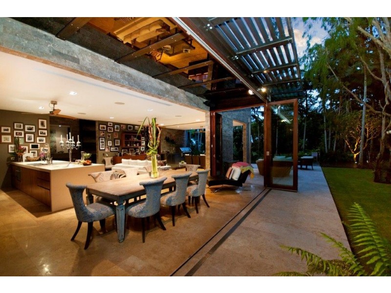 No.1 Beachfront Mirage, Port Douglas QLD 4877