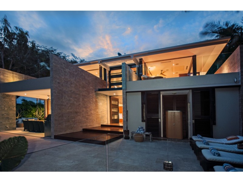 No.1 Beachfront Mirage, Port Douglas QLD 4877