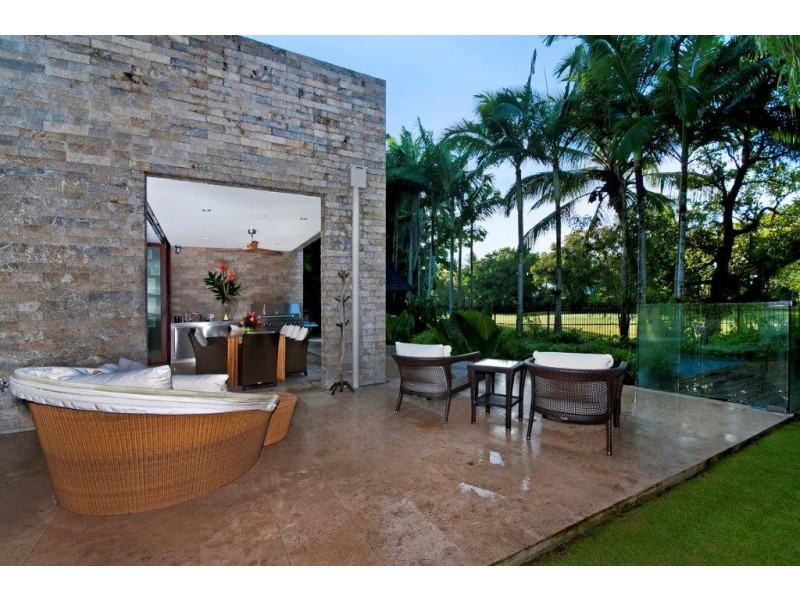 No.1 Beachfront Mirage, Port Douglas QLD 4877