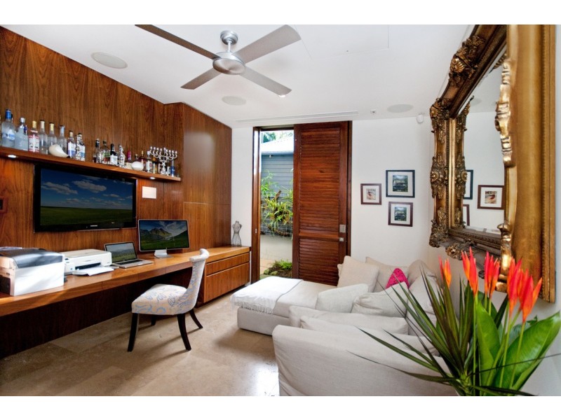 No.1 Beachfront Mirage, Port Douglas QLD 4877