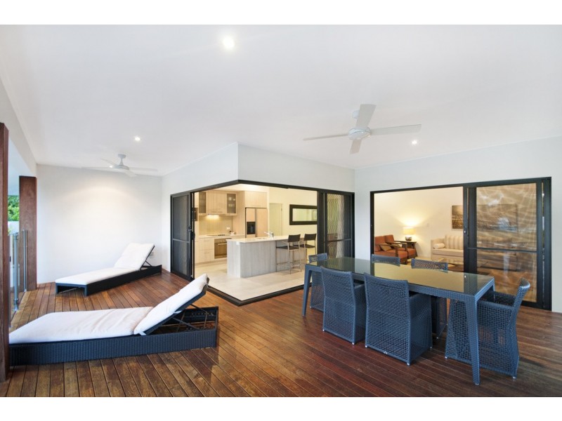 17 Cascade Drive, Port Douglas QLD 4877