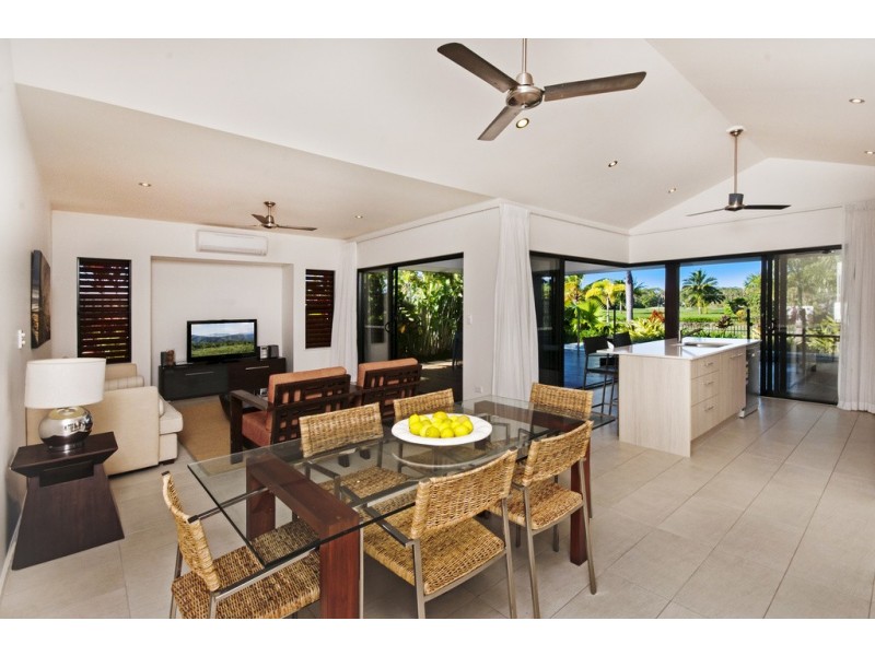 17 Cascade Drive, Port Douglas QLD 4877