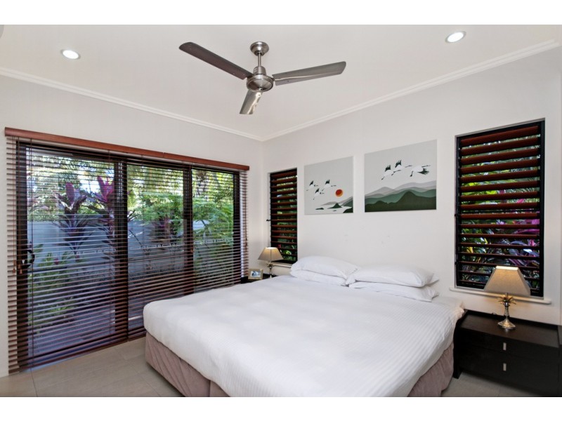 17 Cascade Drive, Port Douglas QLD 4877