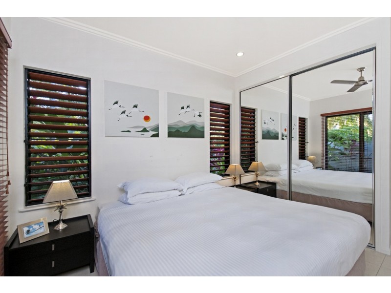 17 Cascade Drive, Port Douglas QLD 4877