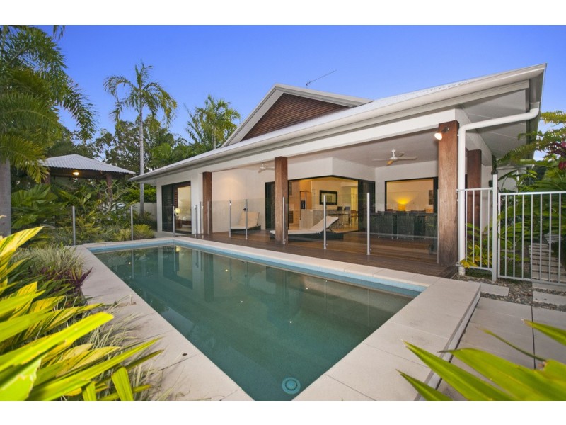 17 Cascade Drive, Port Douglas QLD 4877