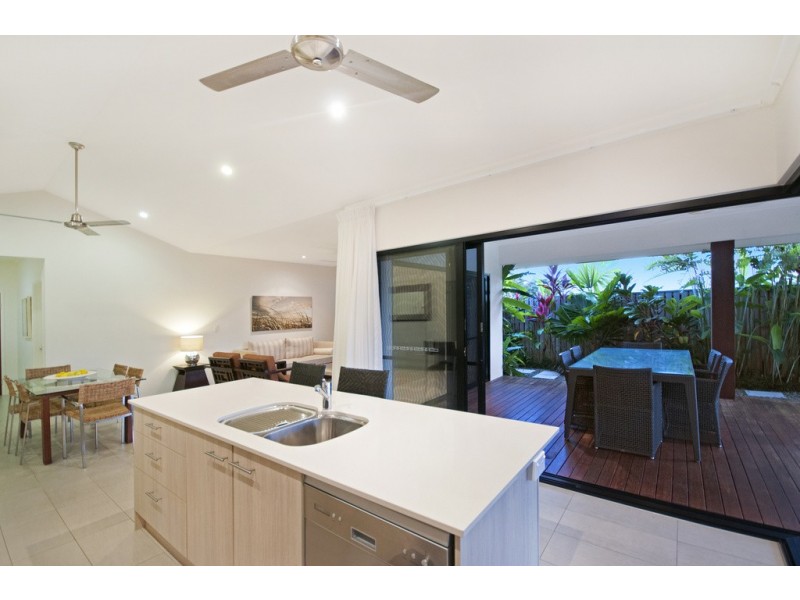 17 Cascade Drive, Port Douglas QLD 4877