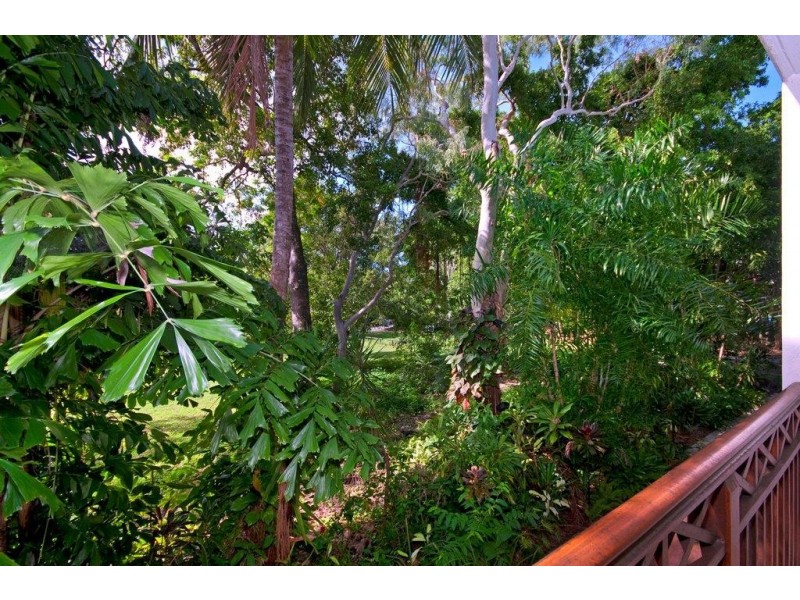Unit 27, 47 Davidson St (Freestyle), Port Douglas QLD 4877