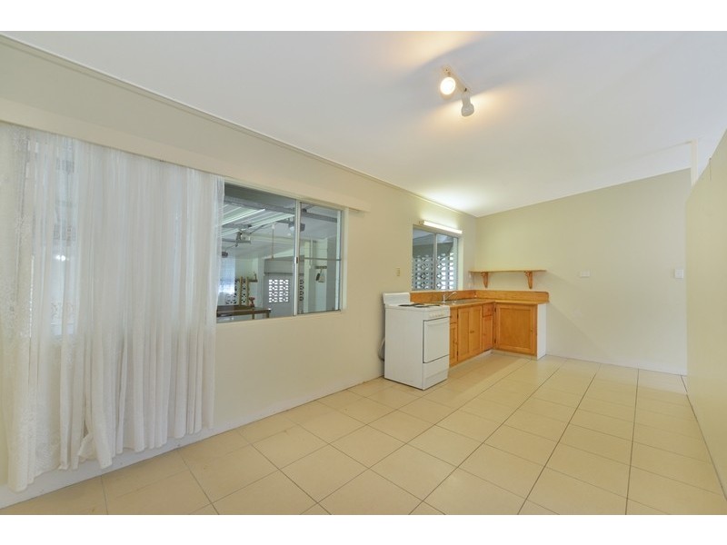 14 Esplanade, Wonga QLD 4873